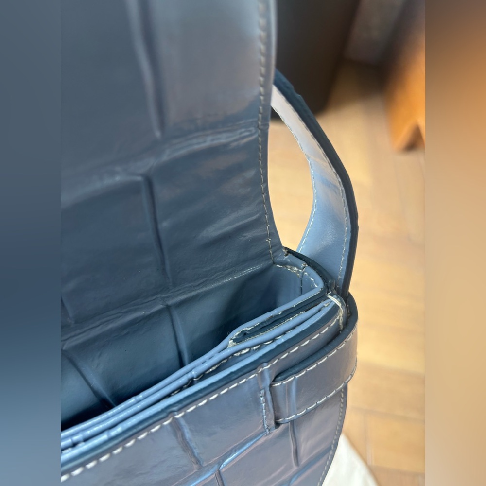 STAUD Amal Croc Embossed Bag - Picture 10 of 16